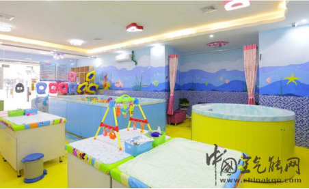 嬰幼兒游泳館恒溫?zé)崴こ踢x擇空氣能熱水器安全省電_中廣歐特斯空氣能價格表