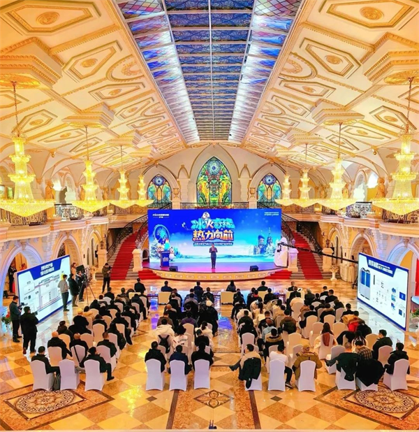 四季沐歌空氣能2024新技術(shù)新產(chǎn)品發(fā)布會(huì)，引領(lǐng)清潔能源新篇章_四季沐歌太陽能修理電話
