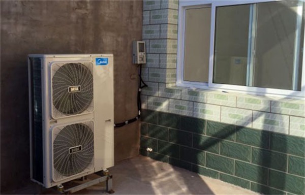 家用空氣能地暖機(jī)冬天舒適采暖_jnk空氣能熱水器售后電話