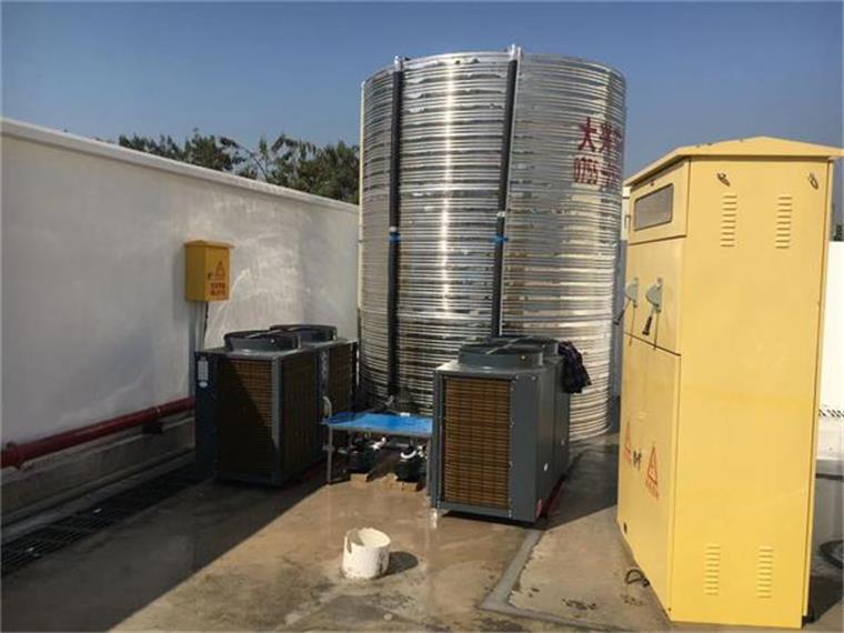 工地空氣能熱水好不好用_安裝空氣能安裝費(fèi)多少錢一臺(tái)